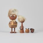 1237 4244 WOODEN FIGURES